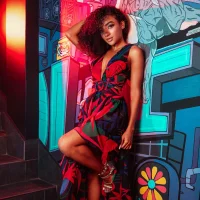 RolyLoren's Avatar Pic