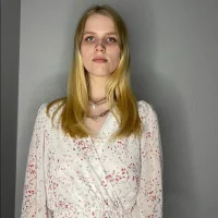 EleneCrafton's Profile Pic