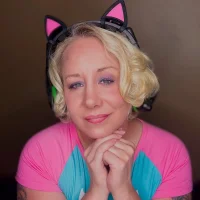 รูปโปรไฟล์ของ Trixiekittycutie