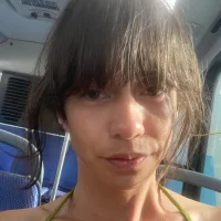 Slika avatara modela tsvickyyvee1990