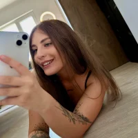 vanessabaddie Φωτ, Προφίλ