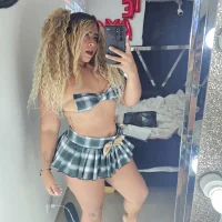 Nayaraluz model avatar