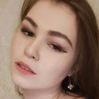 LucyZeph's Profile Pic