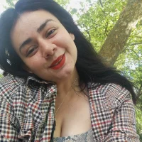 Emilie4Suck's Profile Pic