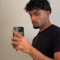 yourT77's Profile Pic