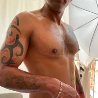 StacyJosh webcam