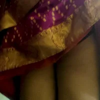 Desi_Heat_Couple