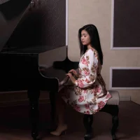 kira-hyuga's Profile Pic