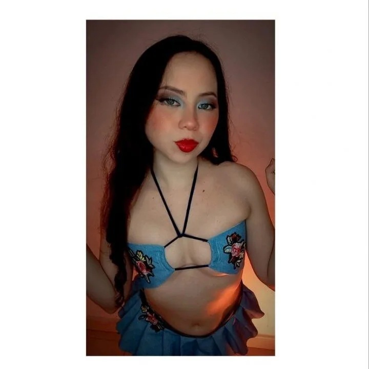 PetiteIvoryQueen19 Stripchat profile image