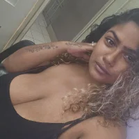 indianpeaches4u webcam