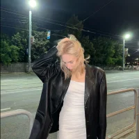 LynetBeckey's Profile Pic
