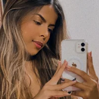 Yasmim01's Profile Pic