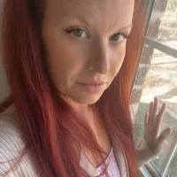 Texaspoundcake's Offline Chat Room