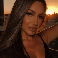 ClaraaJoy avatar - live cam performer on MySuperHot