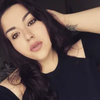 Adlina's Profile Pic