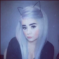 LOTTIEMOSS Φωτ, Προφίλ