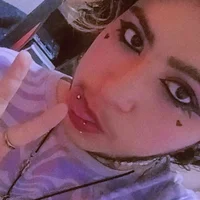EllieFTM's Profile Pic