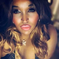 iamtsbella's Profile Pic