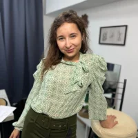 RexellaDarby's Profile Pic