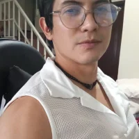 ElvisKingHot webcam