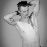 Rayhot123's Profile Pic