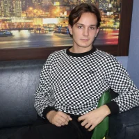 JulesBerns's Profile Pic