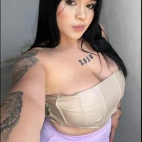 Профилна снимка на miabusty_X