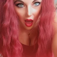 JoliTinChen's Avatar Photo