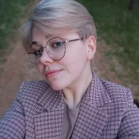 EleneBunyan's Profile Pic