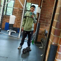 Aram_20's Profile Pic