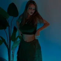 Профилна снимка на ZaraAven