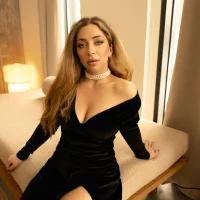 Angelika_1_'s Profile Pic