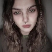 Профилна снимка на deeeedoll