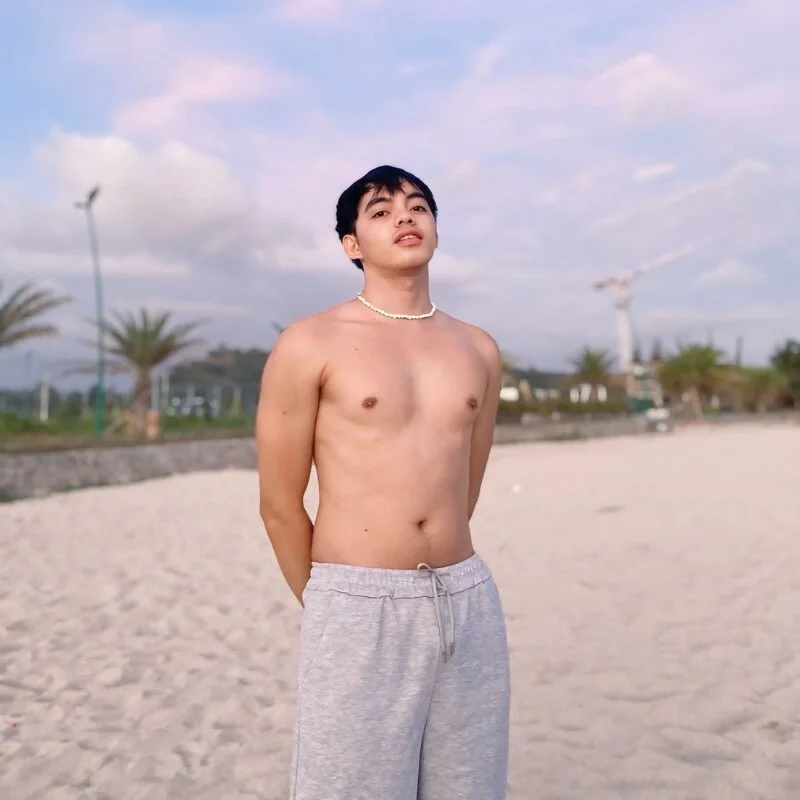 Crazyasiancum1 profile photo