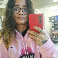 moutsoul's Profile Pic