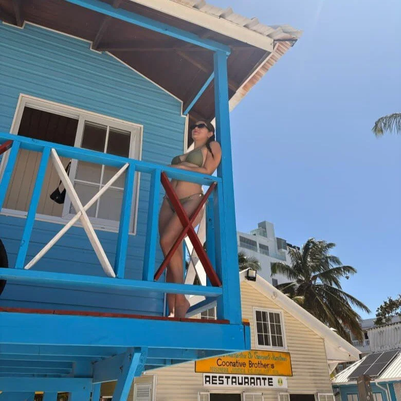 divine_sin live cam profile