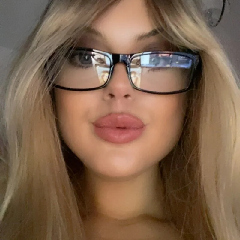 ChristieBlace Stripchat profile image