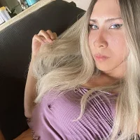 Nicole34's Profile Pic