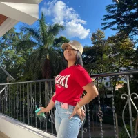 nichole_clinton's Profile Pic