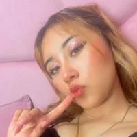 Isa_Smith15's Profile Pic