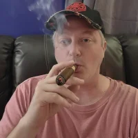 Emichael1983 avatarképe