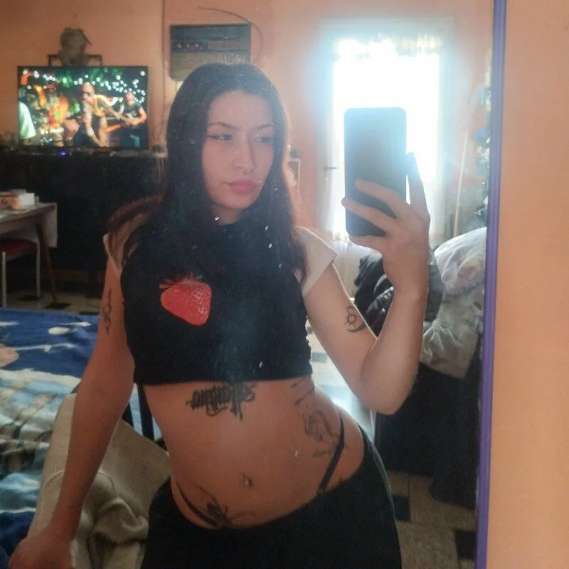 leila_van