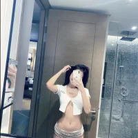 girl_inlove2k2's Profile Pic