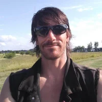 Sluttyboipussy's Avatar Photo