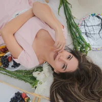 Ema_louis_'s Avatar Photo