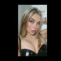 AmyRodriguez_'s Profile Pic