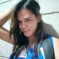 FynestBee 头像图片