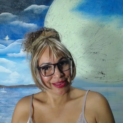 luzmol profile photo
