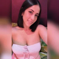 Lena-32-'s Avatar Pic