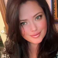 EmberVael's Profile Pic